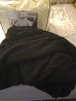 Black Queen Size Designer Blanket