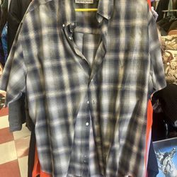 Munsingwear Wrinkle-Free Plaid Button-Up