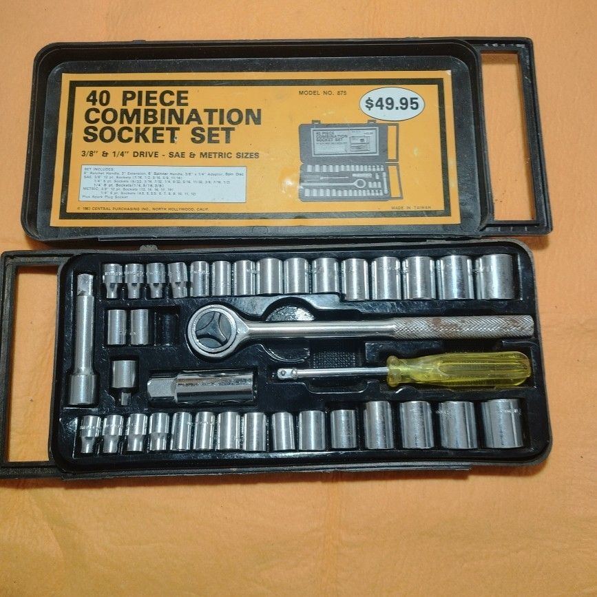Socket Set