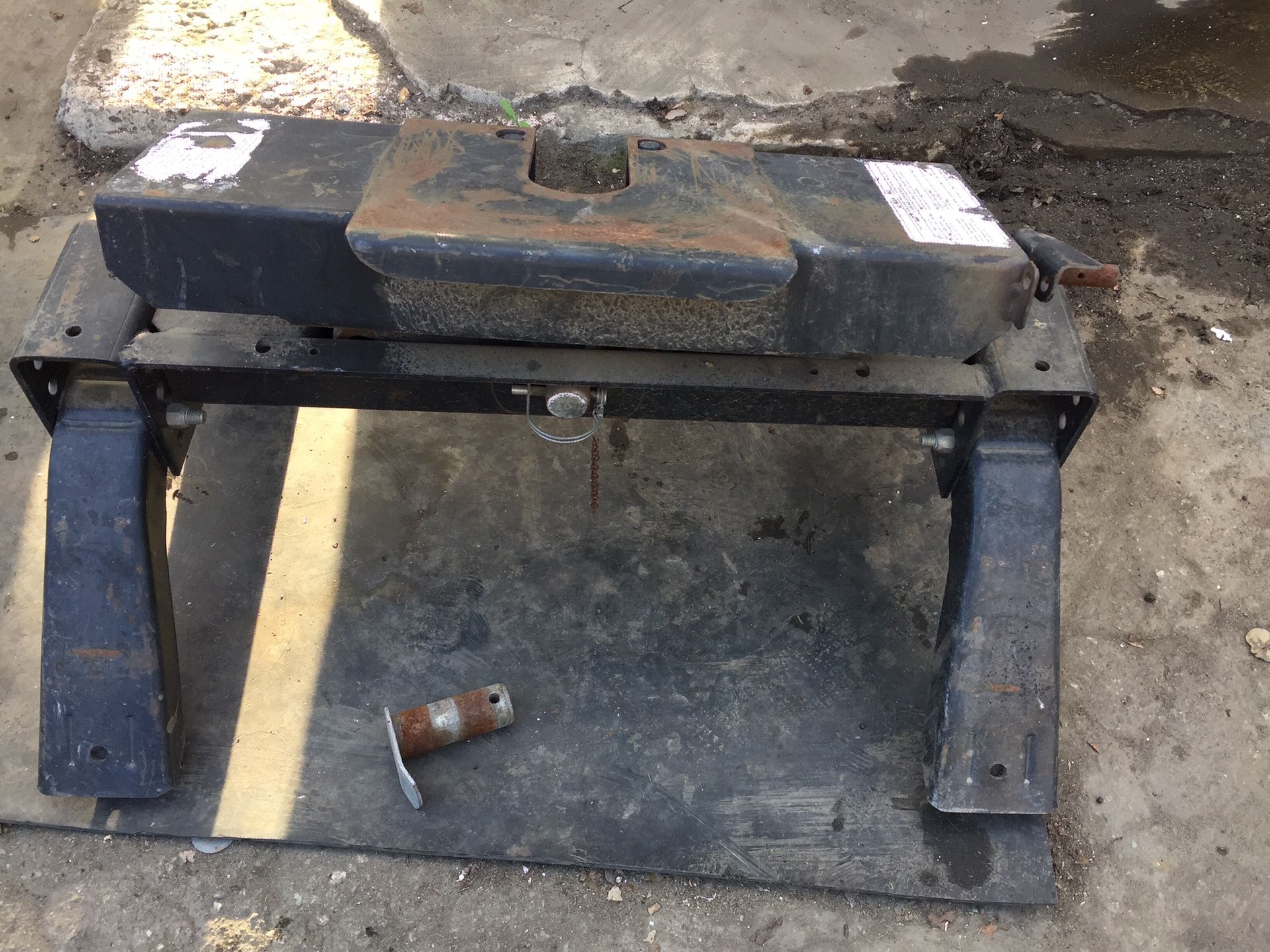 Fifth wheel 16 K Reese