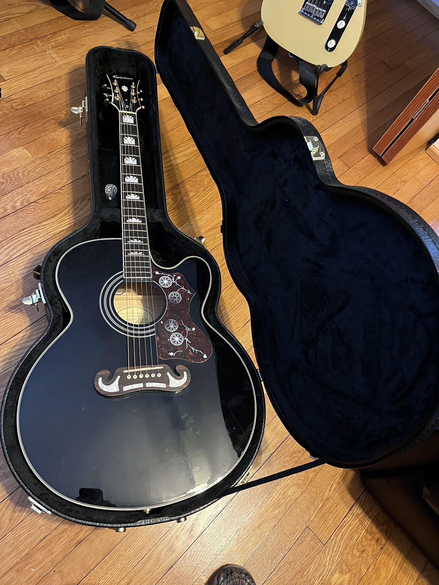 Epiphone Acoustic Electric