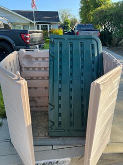 Small plastic shed