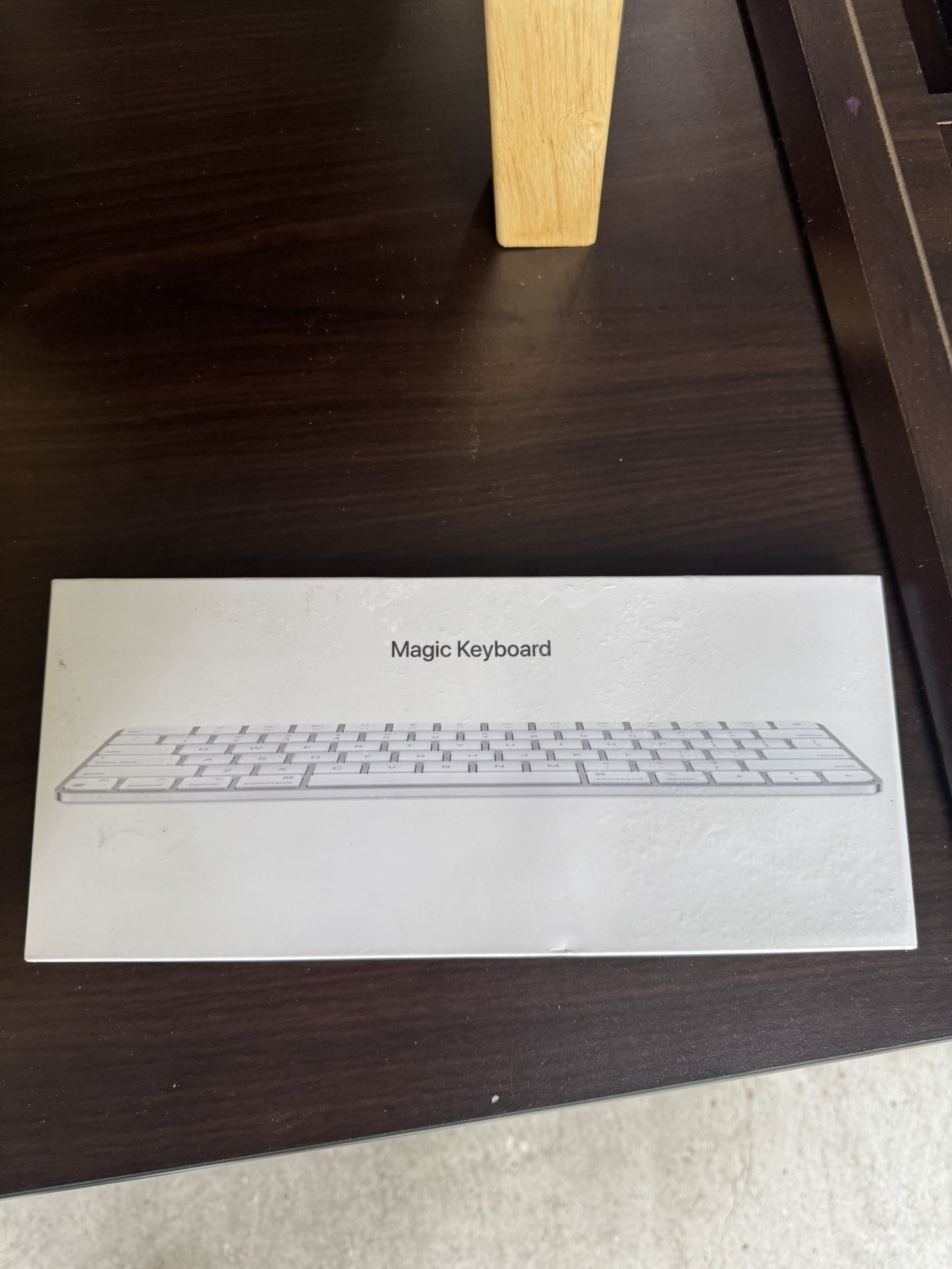 Apple Magic Keyboard & Mouse