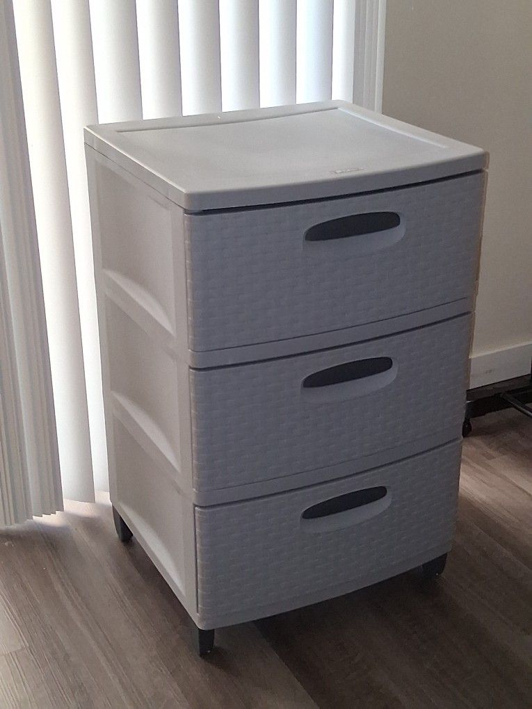 Storage Container/Drawers
