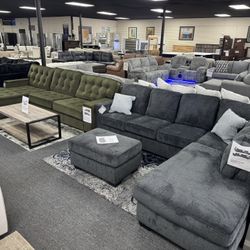 Living Room Set In Stock. 🚚WE DELIVER🚚