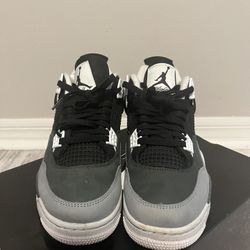 Air Jordan 4 Fear