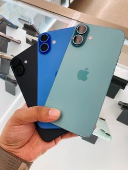 iPhone 16 Plus 128GB Unlocked