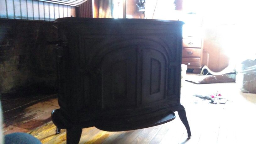 Scandia Wood Burning Stove for Sale in Cincinnati, OH - OfferUp