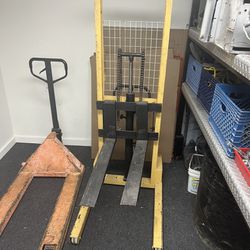 Small Forklift 