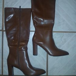New Size 10 Brown Boots 