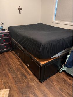Queen Box Bed