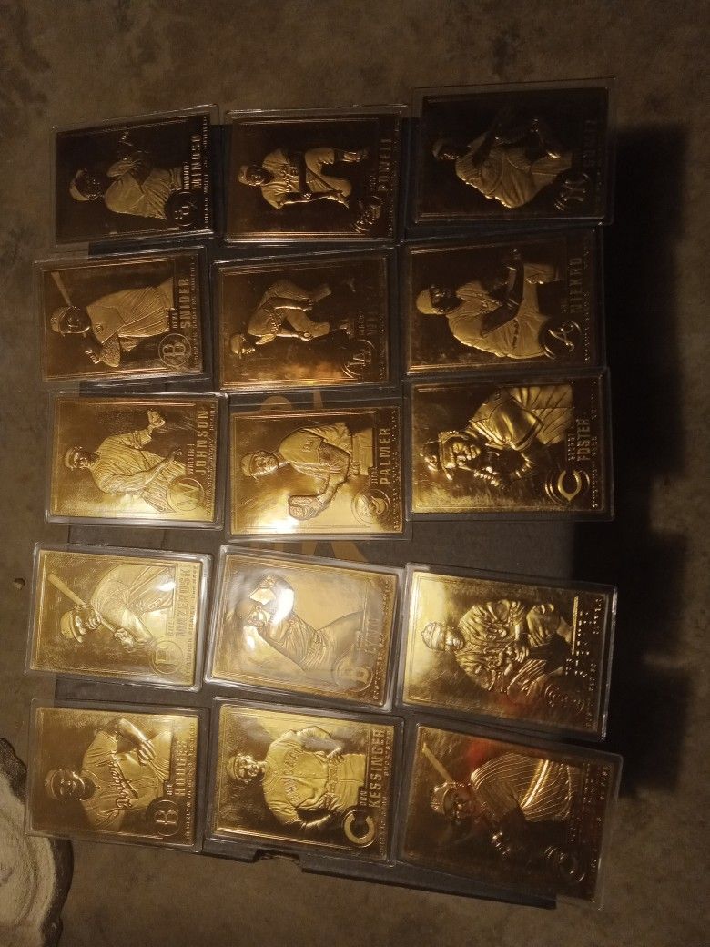 Baseball Cards Gold Very Nice