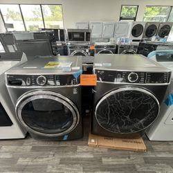 Now Only $1658 (Was $1898) GE Profile Washer & Gas Dryer Set Now Only 