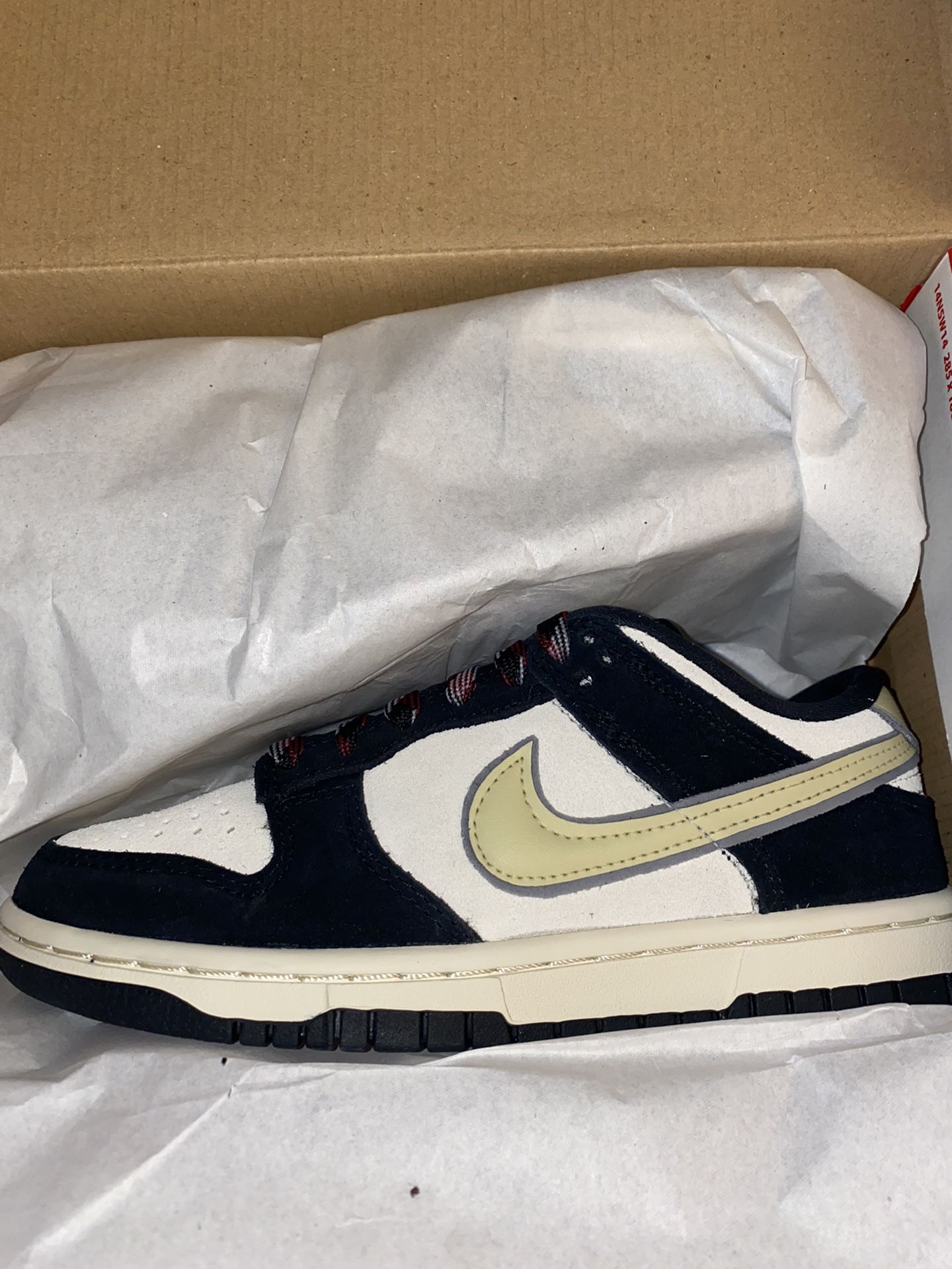 Nike Dunk Size 5 Womens