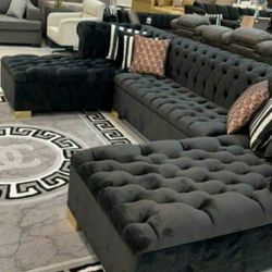 Black Sectional

Over Size Double Cheese by Nova