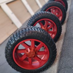 Wheels 20x10 6 Lugs Universal Trucks
