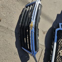 Chevy Equinox Grille Oem