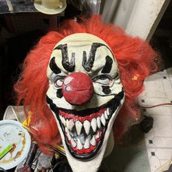 Chomo The Clown