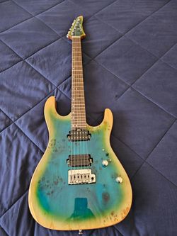 Boya & Ziqi guitar