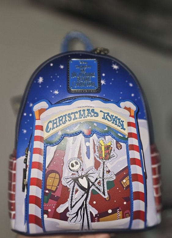 Brand New! Loungefly Disney The Nightmare Before Christmas Christmas Town Mini Backpack 💙
