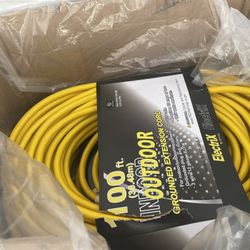 Extension Cord 100ft 12 Guage. 