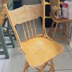 High Chair 15$ For Two 
