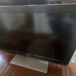 37" Magnavox Widescreen 1080p HD LCD TV