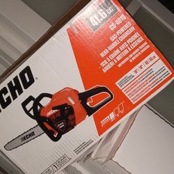 NEW ECHO CHAINSAW THE GASOLINE . 