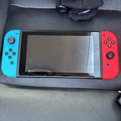 Nintendo Switch + Gang beast & Splatoon 3