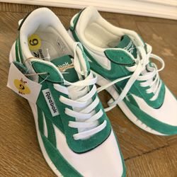 Green And White Green Reebok