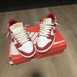 Red And White Dunks