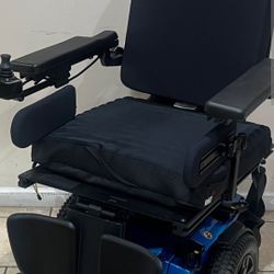  Quantum Electric Wheelchair 