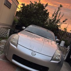 2004 Nissan 350z