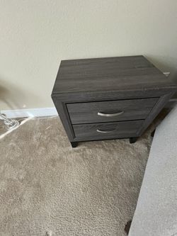 Night stand 