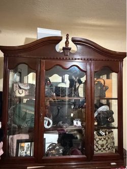 Glass cabinet