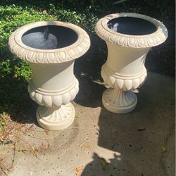 2 Classic Plant pots. Stone Look Over Resin. Excellent Shape. $20 Each. Sold As A Pair. 