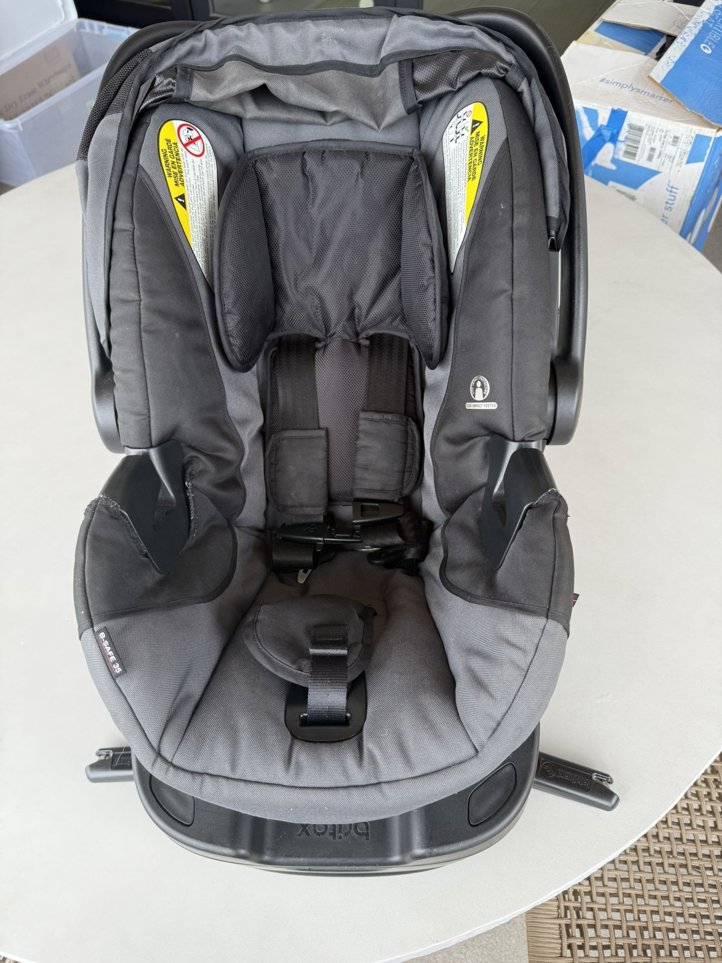 GRACO® SNUGRIDE® SNUGLOCK® 35 LX INFANT CAR SEAT