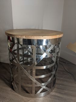 Designer coffee table wood/steel modern