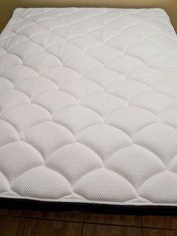 DreamCloud Luxury Hybrid 13 inch Mattress - California King (Premium Model)