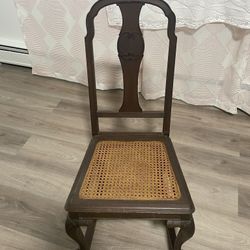 Queen Anastacia Antique Furniture Pieces