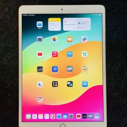 IPAD Cellular 3rd Gen Gold