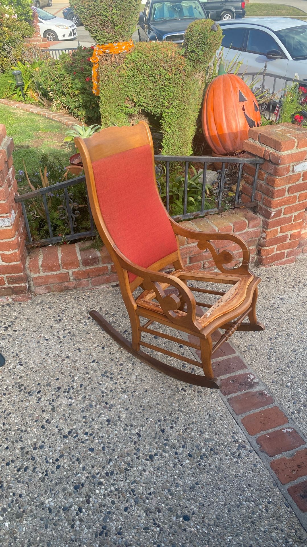 Free Vintage Maple Rocking chair Upholstery Project.