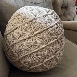 Decorative Pillow/Cushion