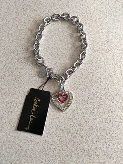 New Vintage Heart Charm Bracelet by “Cookie Lee” jewelry