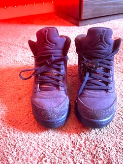Navy blue 5s