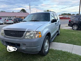 2002 Ford Explorer XLS
