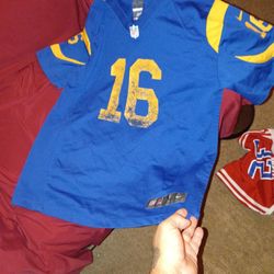 "GOFF" Jersey..Size Large...Made By Nike..Los Angeles Rams..