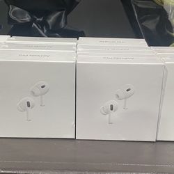 Airpod Pros 2nd Generation (USB-C) Magsafe Charging Case