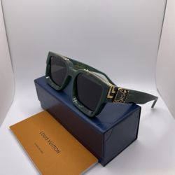 Louis Vuitton Sunglasses 