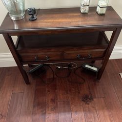 Sofa Table And Two End Tables